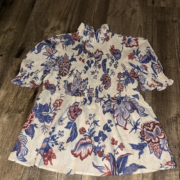 TUCKERNUCK Cream Heirloom Floral Short Sleeve Rowen Blouse - Picture 2 of 5